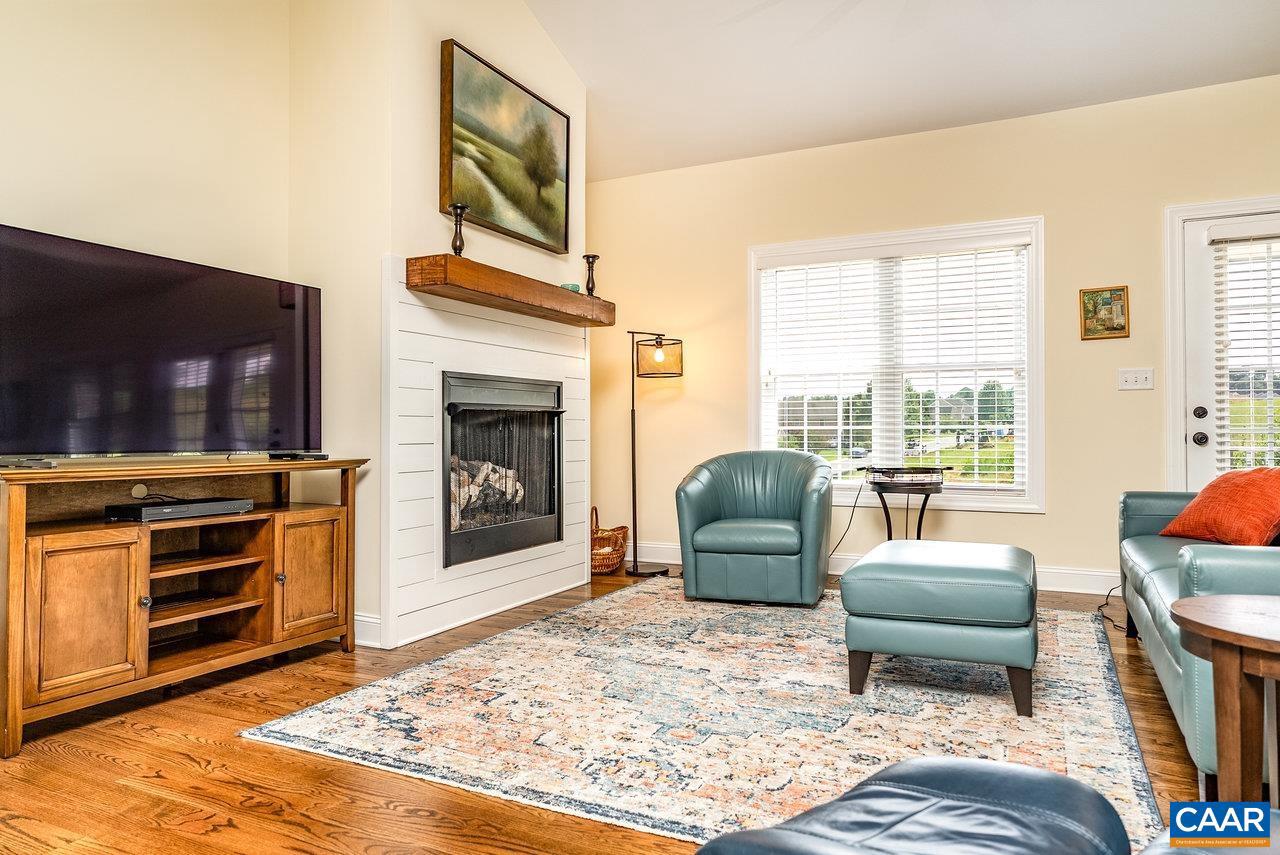 219 HEATHER LN, STAUNTON, Virginia 24401, 3 Bedrooms Bedrooms, ,2 BathroomsBathrooms,Residential,For sale,219 HEATHER LN,665853 MLS # 665853