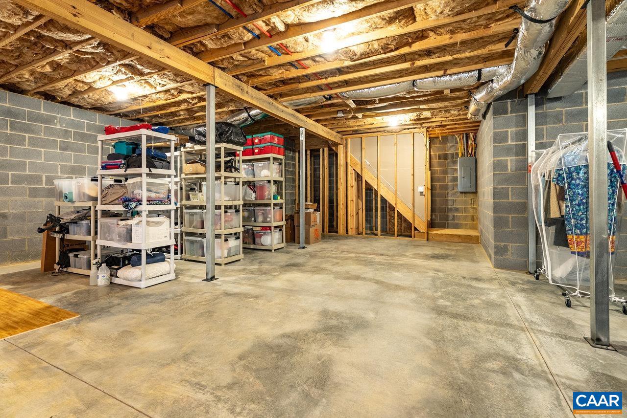 219 HEATHER LN, STAUNTON, Virginia 24401, 3 Bedrooms Bedrooms, ,2 BathroomsBathrooms,Residential,For sale,219 HEATHER LN,665853 MLS # 665853