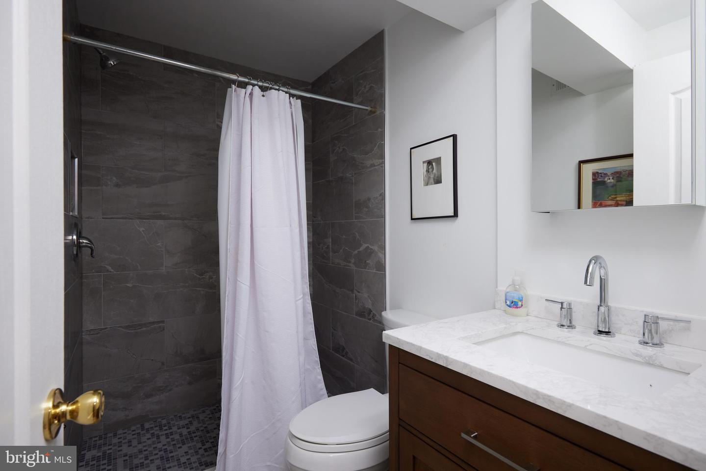 3238 P ST NW, WASHINGTON, District Of Columbia 20007, 4 Bedrooms Bedrooms, ,1 BathroomBathrooms,Residential,For sale,3238 P ST NW,DCDC2206364 MLS # DCDC2206364