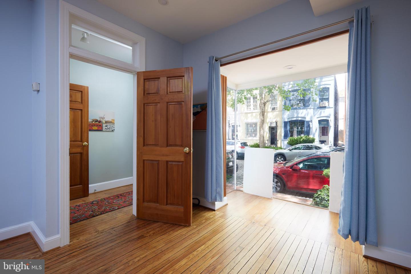3238 P ST NW, WASHINGTON, District Of Columbia 20007, 4 Bedrooms Bedrooms, ,1 BathroomBathrooms,Residential,For sale,3238 P ST NW,DCDC2206364 MLS # DCDC2206364