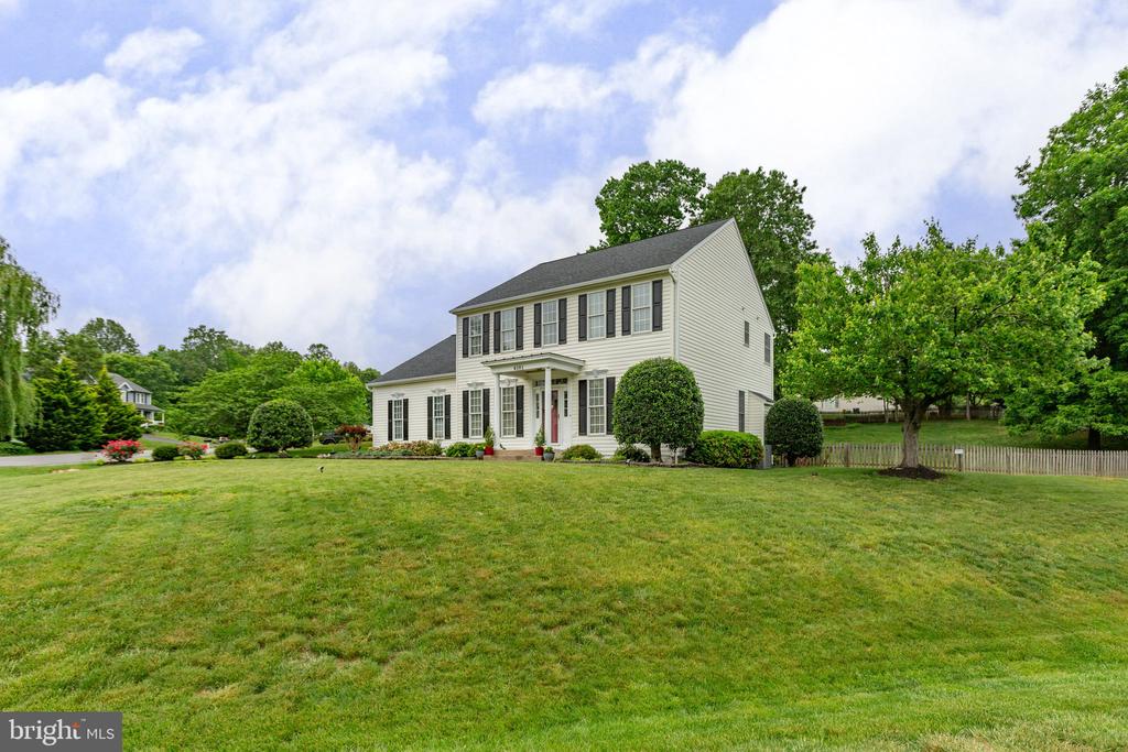 6101 W MELODY CT, FREDERICKSBURG, Virginia 22407, 4 Bedrooms Bedrooms, ,3 BathroomsBathrooms,Residential,6101 W MELODY CT,VASP2033082 MLS # VASP2033082