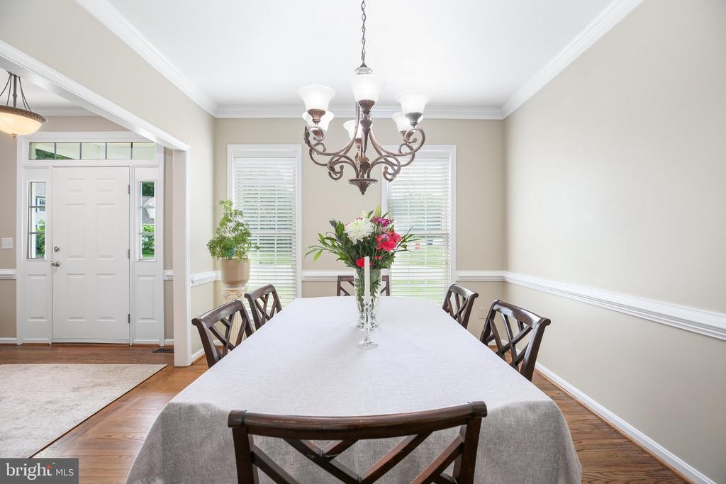 6101 W MELODY CT, FREDERICKSBURG, Virginia 22407, 4 Bedrooms Bedrooms, ,3 BathroomsBathrooms,Residential,6101 W MELODY CT,VASP2033082 MLS # VASP2033082