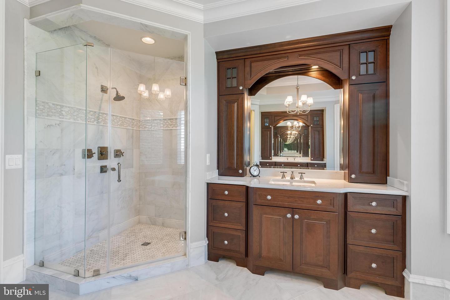 22577 CREIGHTON FARMS DR, LEESBURG, Virginia 20175, 5 Bedrooms Bedrooms, ,3 BathroomsBathrooms,Residential,For sale,22577 CREIGHTON FARMS DR,VALO2089520 MLS # VALO2089520