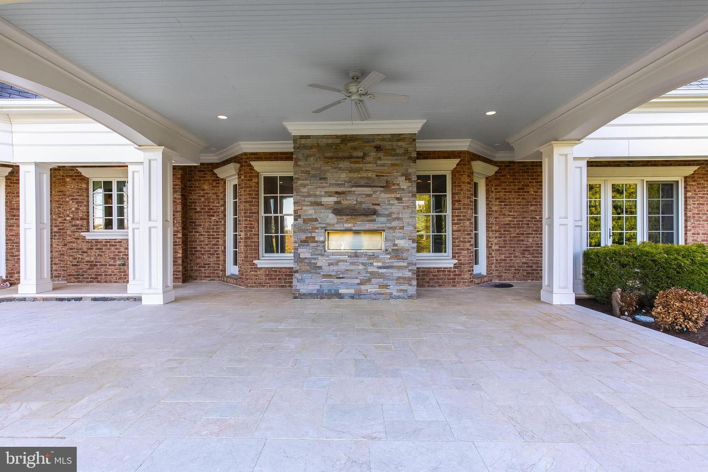 22577 CREIGHTON FARMS DR, LEESBURG, Virginia 20175, 5 Bedrooms Bedrooms, ,3 BathroomsBathrooms,Residential,For sale,22577 CREIGHTON FARMS DR,VALO2089520 MLS # VALO2089520