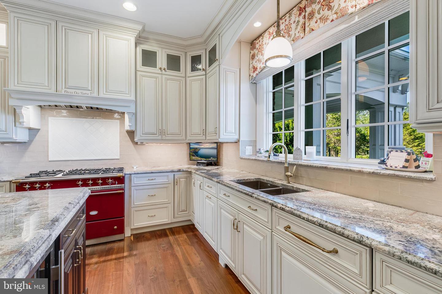 22577 CREIGHTON FARMS DR, LEESBURG, Virginia 20175, 5 Bedrooms Bedrooms, ,3 BathroomsBathrooms,Residential,For sale,22577 CREIGHTON FARMS DR,VALO2089520 MLS # VALO2089520