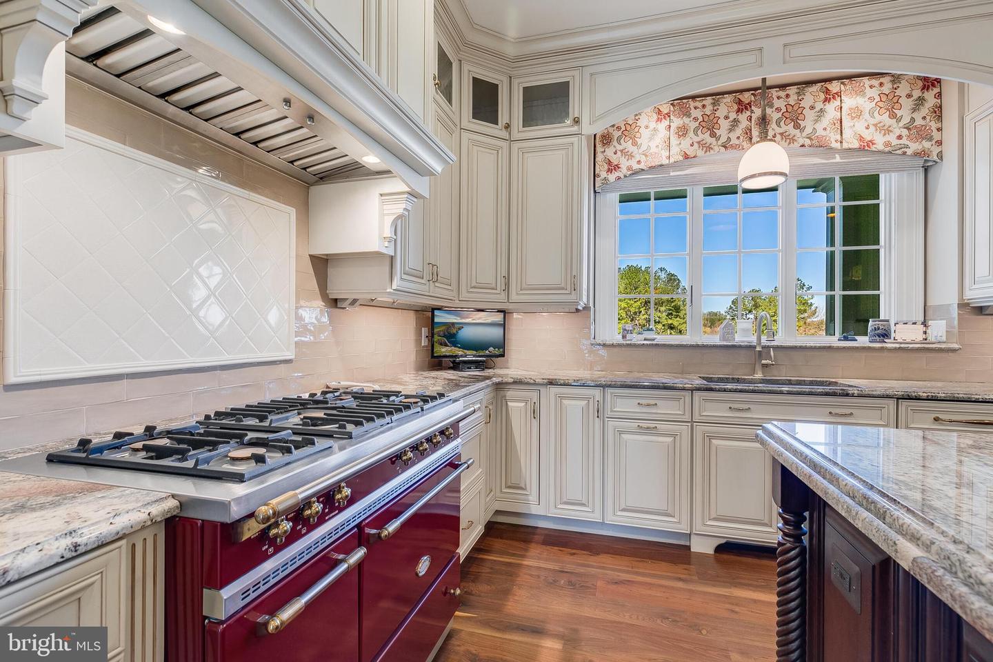 22577 CREIGHTON FARMS DR, LEESBURG, Virginia 20175, 5 Bedrooms Bedrooms, ,3 BathroomsBathrooms,Residential,For sale,22577 CREIGHTON FARMS DR,VALO2089520 MLS # VALO2089520