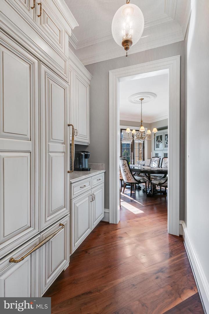 22577 CREIGHTON FARMS DR, LEESBURG, Virginia 20175, 5 Bedrooms Bedrooms, ,3 BathroomsBathrooms,Residential,For sale,22577 CREIGHTON FARMS DR,VALO2089520 MLS # VALO2089520