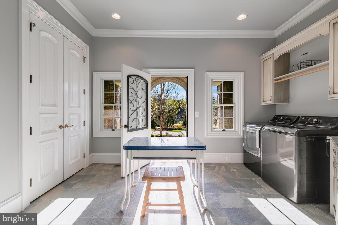 22577 CREIGHTON FARMS DR, LEESBURG, Virginia 20175, 5 Bedrooms Bedrooms, ,3 BathroomsBathrooms,Residential,For sale,22577 CREIGHTON FARMS DR,VALO2089520 MLS # VALO2089520
