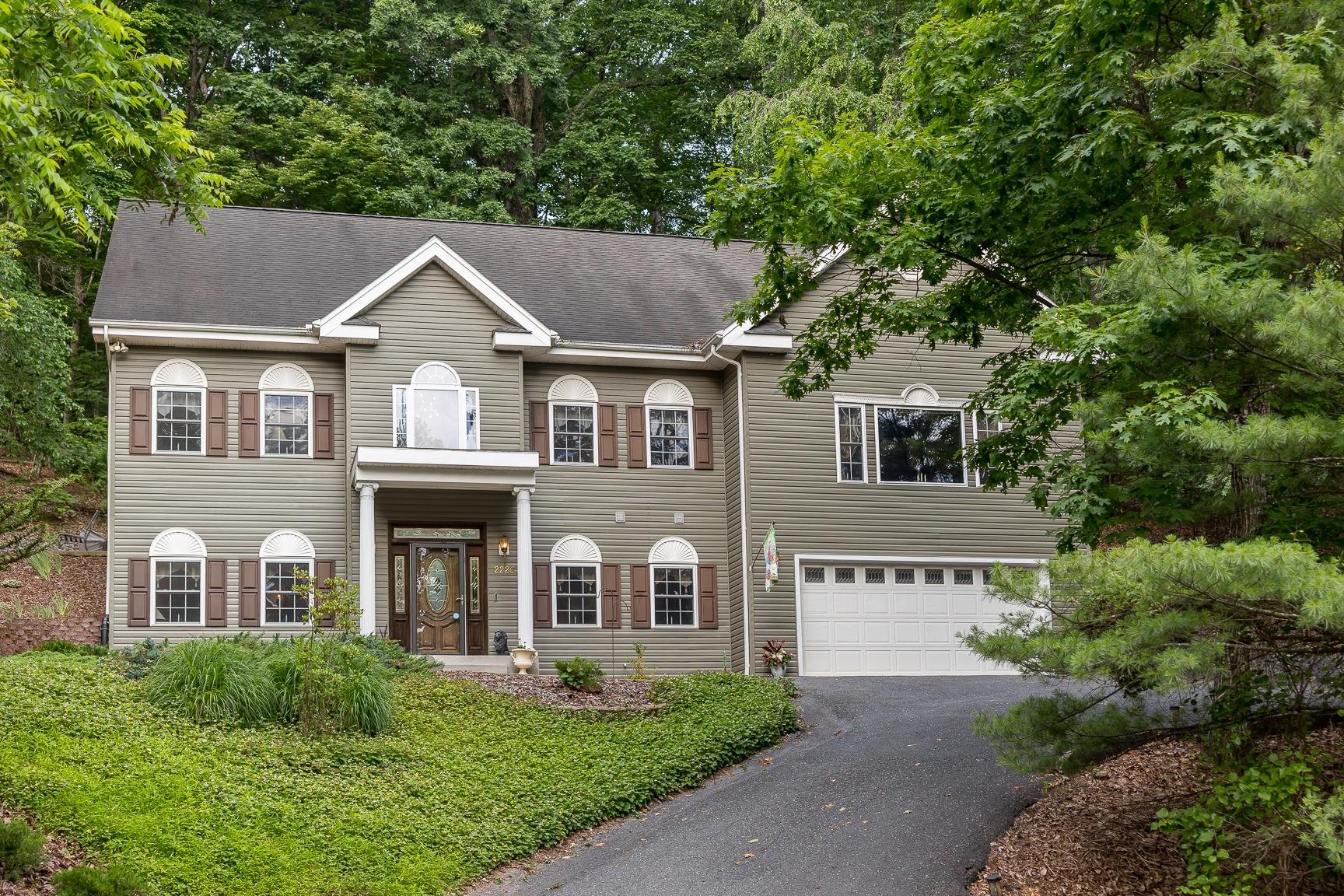 2226 LANIER LN, MCGAHEYSVILLE, Virginia 22840, 4 Bedrooms Bedrooms, ,3 BathroomsBathrooms,Residential,2226 LANIER LN,665863 MLS # 665863