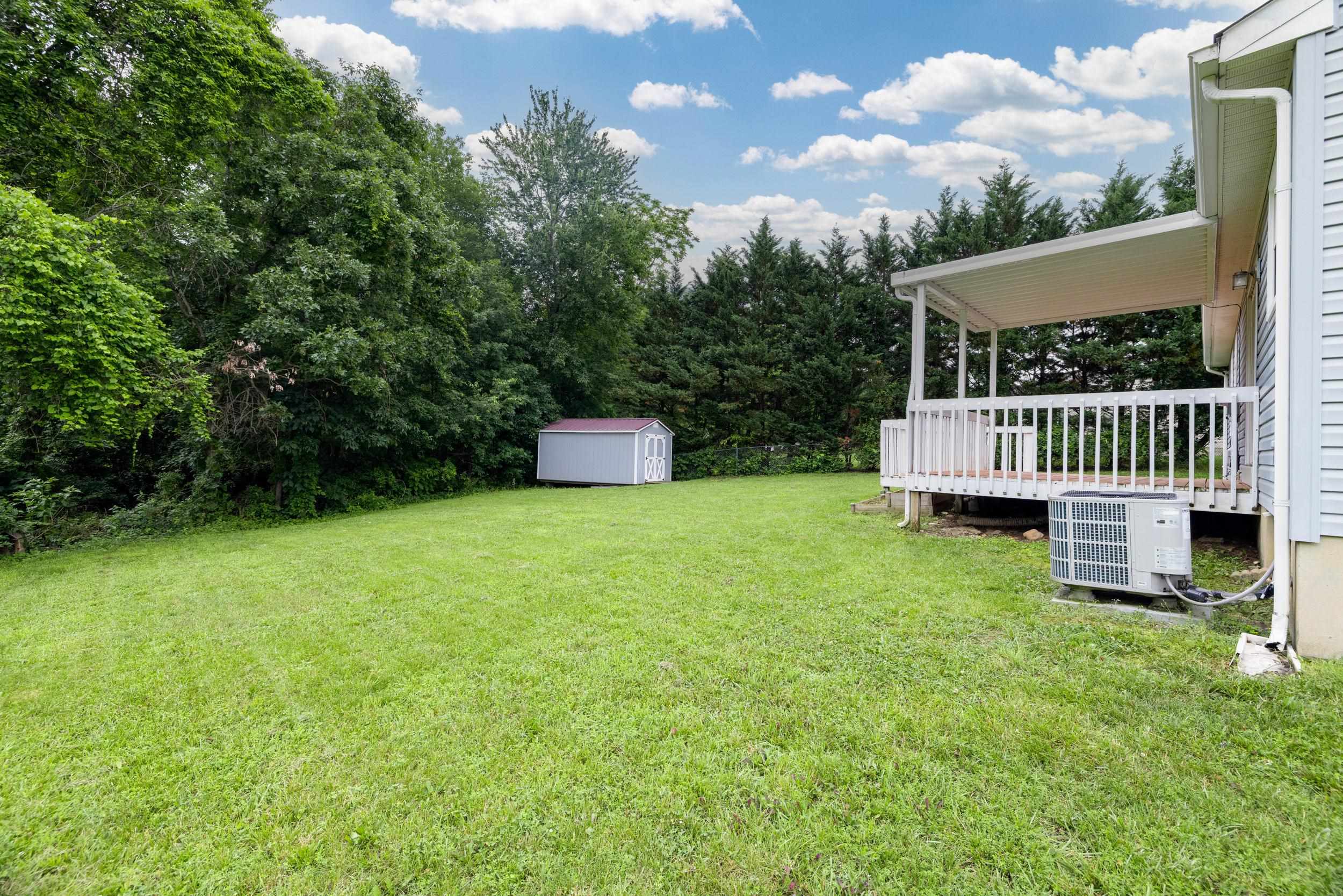 14 AUBURN DR, GROTTOES, Virginia 24441, 3 Bedrooms Bedrooms, ,2 BathroomsBathrooms,Residential,14 Auburn Dr, Grottoes, VA 24441,14 AUBURN DR,665864 MLS # 665864