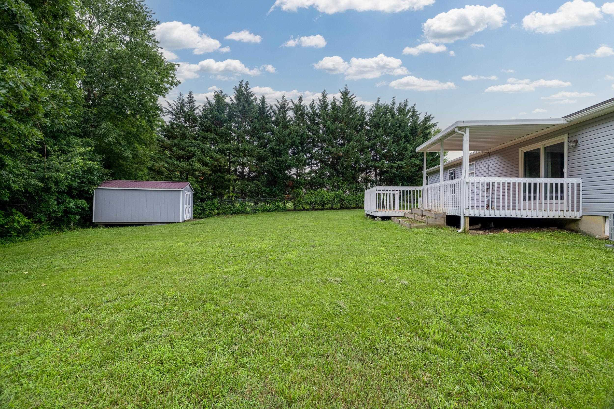 14 AUBURN DR, GROTTOES, Virginia 24441, 3 Bedrooms Bedrooms, ,2 BathroomsBathrooms,Residential,14 Auburn Dr, Grottoes, VA 24441,14 AUBURN DR,665864 MLS # 665864