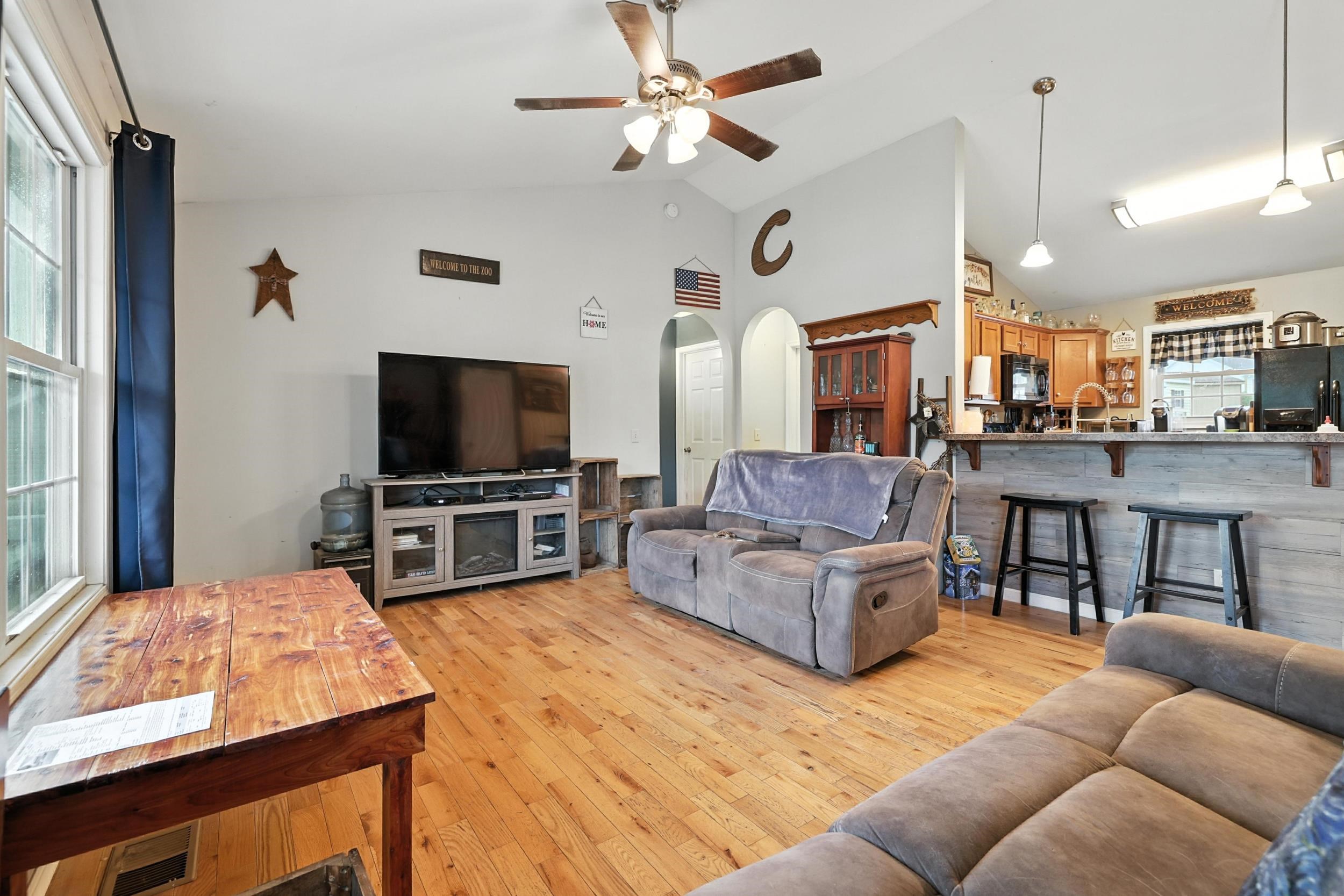 14975 WOODCREEK LN, TIMBERVILLE, Virginia 22853, 3 Bedrooms Bedrooms, ,2 BathroomsBathrooms,Residential,14975 Woodcreek Lane, Timberville, VA 22853,14975 WOODCREEK LN,665865 MLS # 665865