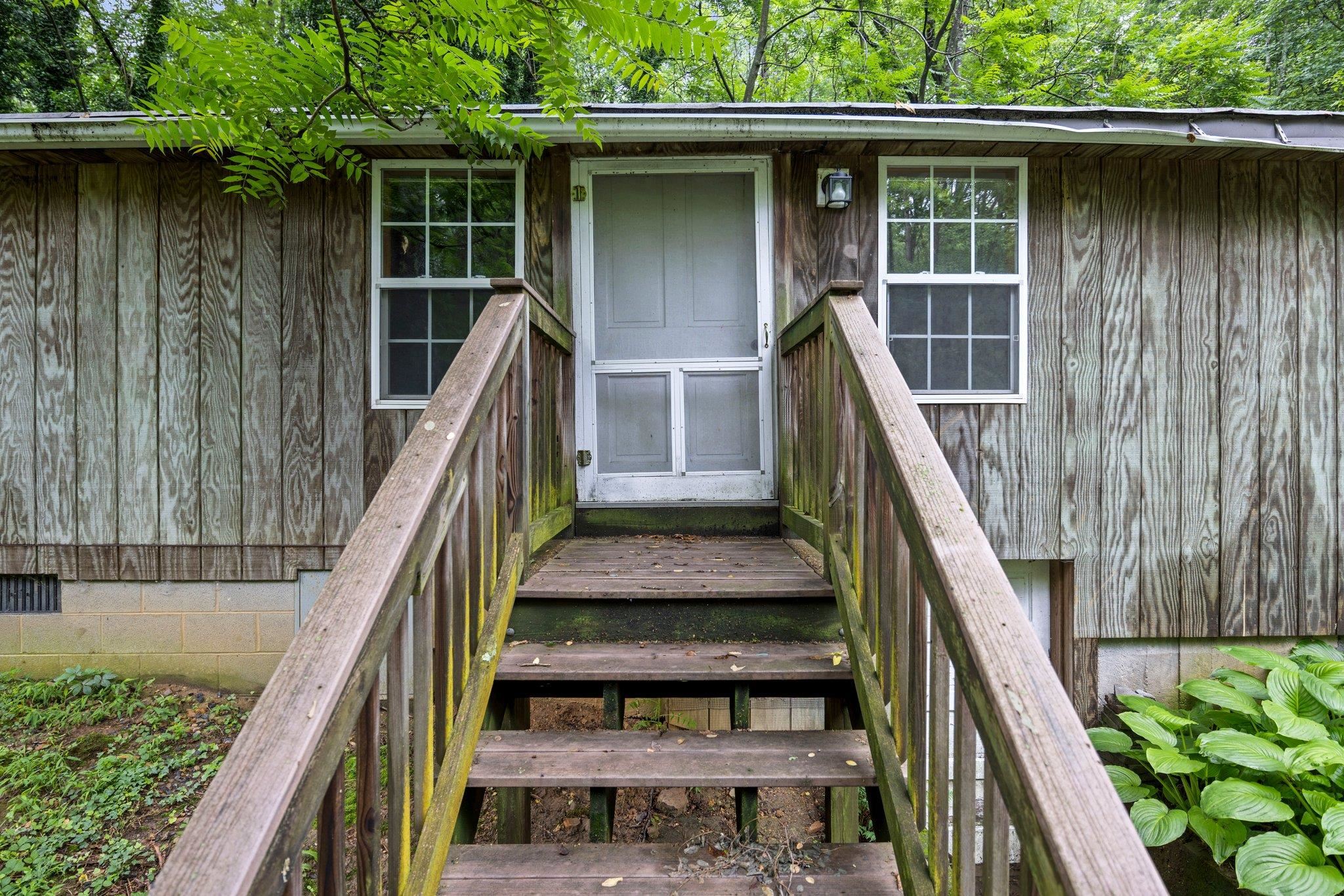 8196 BOW BENDER LN, SINGERS GLEN, Virginia 22850, 1 Bedroom Bedrooms, ,Residential,8196 BOW BENDER LN,665870 MLS # 665870