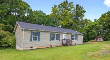 4767 S OX RD, EDINBURG, Virginia 22824, 3 Bedrooms Bedrooms, ,2 BathroomsBathrooms,Residential,For sale,4767 S OX RD,VASH2011626 MLS # VASH2011626