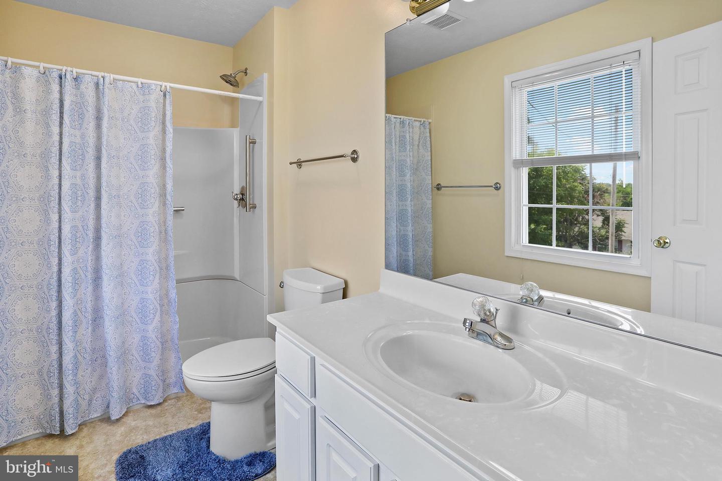 363 ALSBERRY ST, STRASBURG, Virginia 22657, 1 Bedroom Bedrooms, ,2 BathroomsBathrooms,Residential,For sale,363 ALSBERRY ST,VASH2011632 MLS # VASH2011632