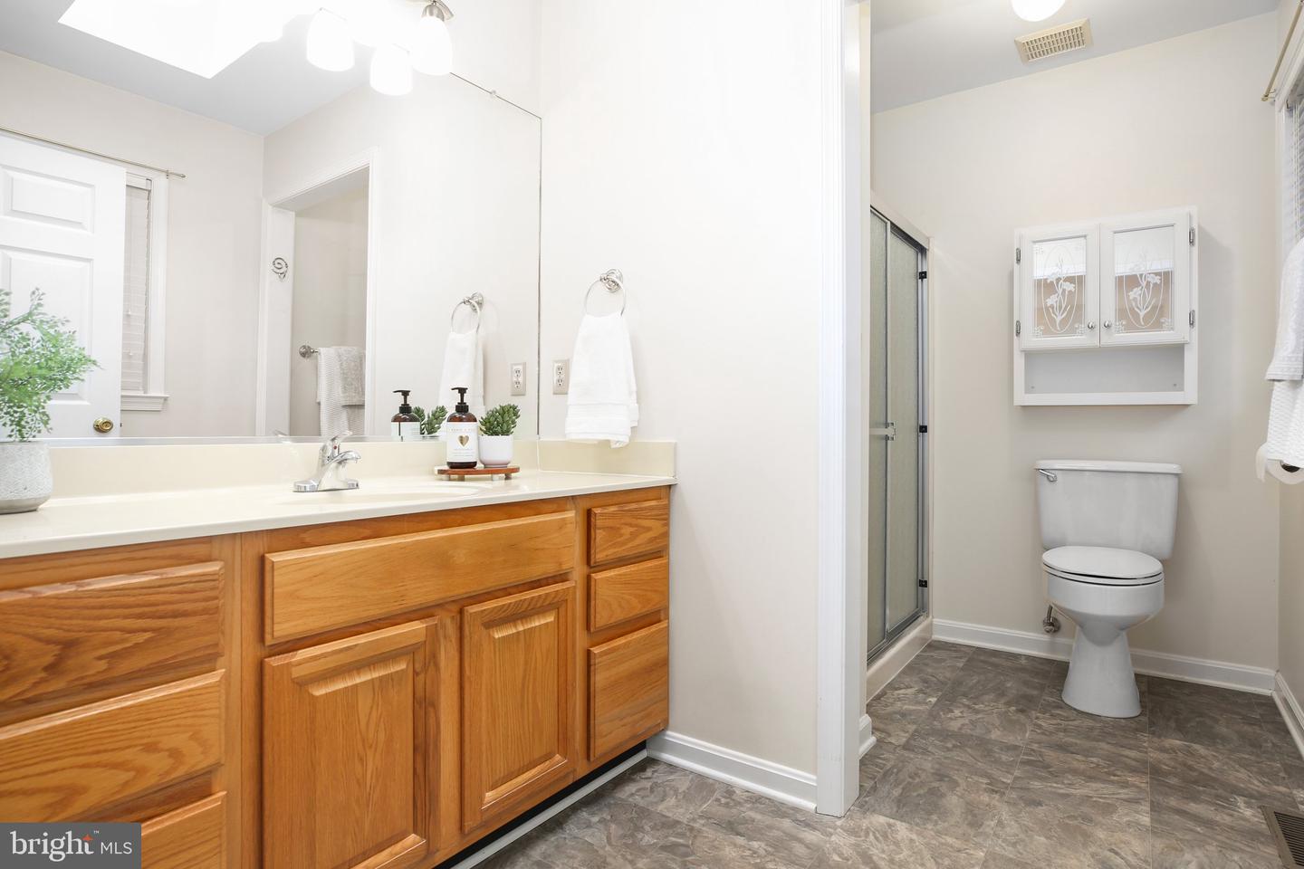 121 JEFFERSON AVE, LOCUST GROVE, Virginia 22508, 3 Bedrooms Bedrooms, ,2 BathroomsBathrooms,Residential,For sale,121 JEFFERSON AVE,VAOR2009920 MLS # VAOR2009920