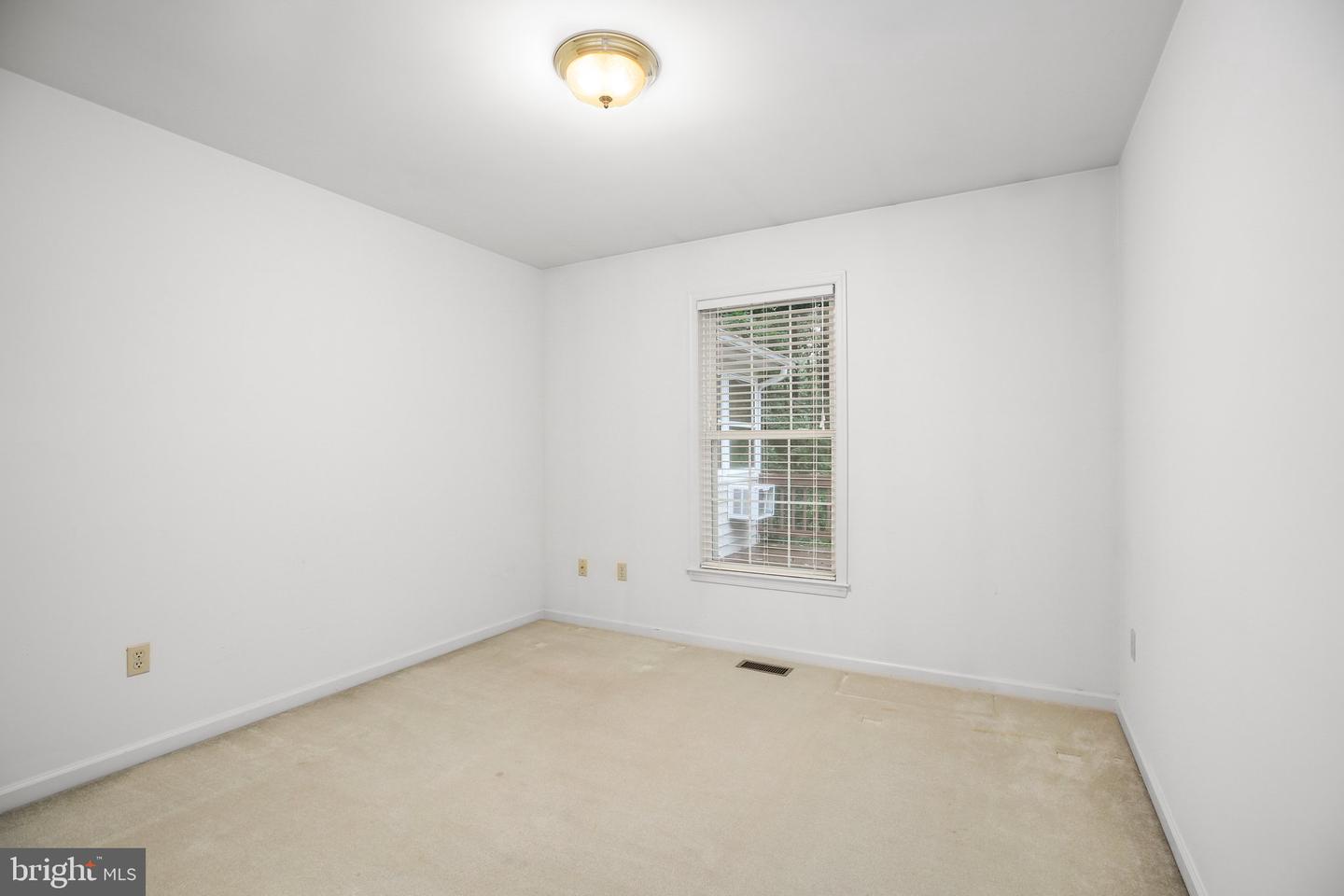 121 JEFFERSON AVE, LOCUST GROVE, Virginia 22508, 3 Bedrooms Bedrooms, ,2 BathroomsBathrooms,Residential,For sale,121 JEFFERSON AVE,VAOR2009920 MLS # VAOR2009920