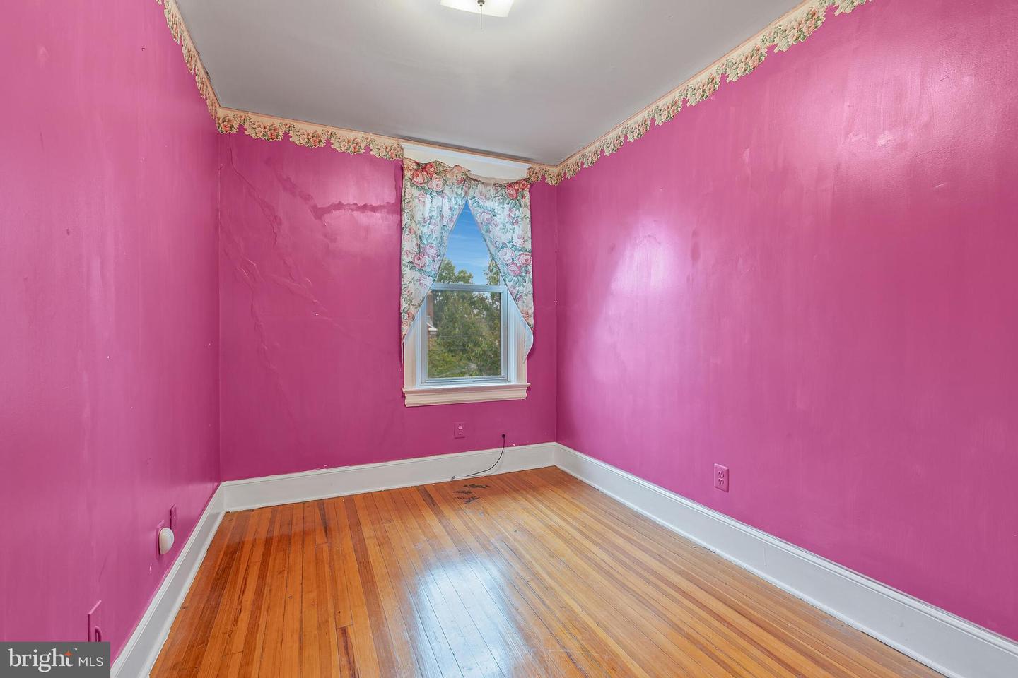 1303 KENNEDY ST NW, WASHINGTON, District Of Columbia 20011, 4 Bedrooms Bedrooms, ,1 BathroomBathrooms,Residential,For sale,1303 KENNEDY ST NW,DCDC2205468 MLS # DCDC2205468