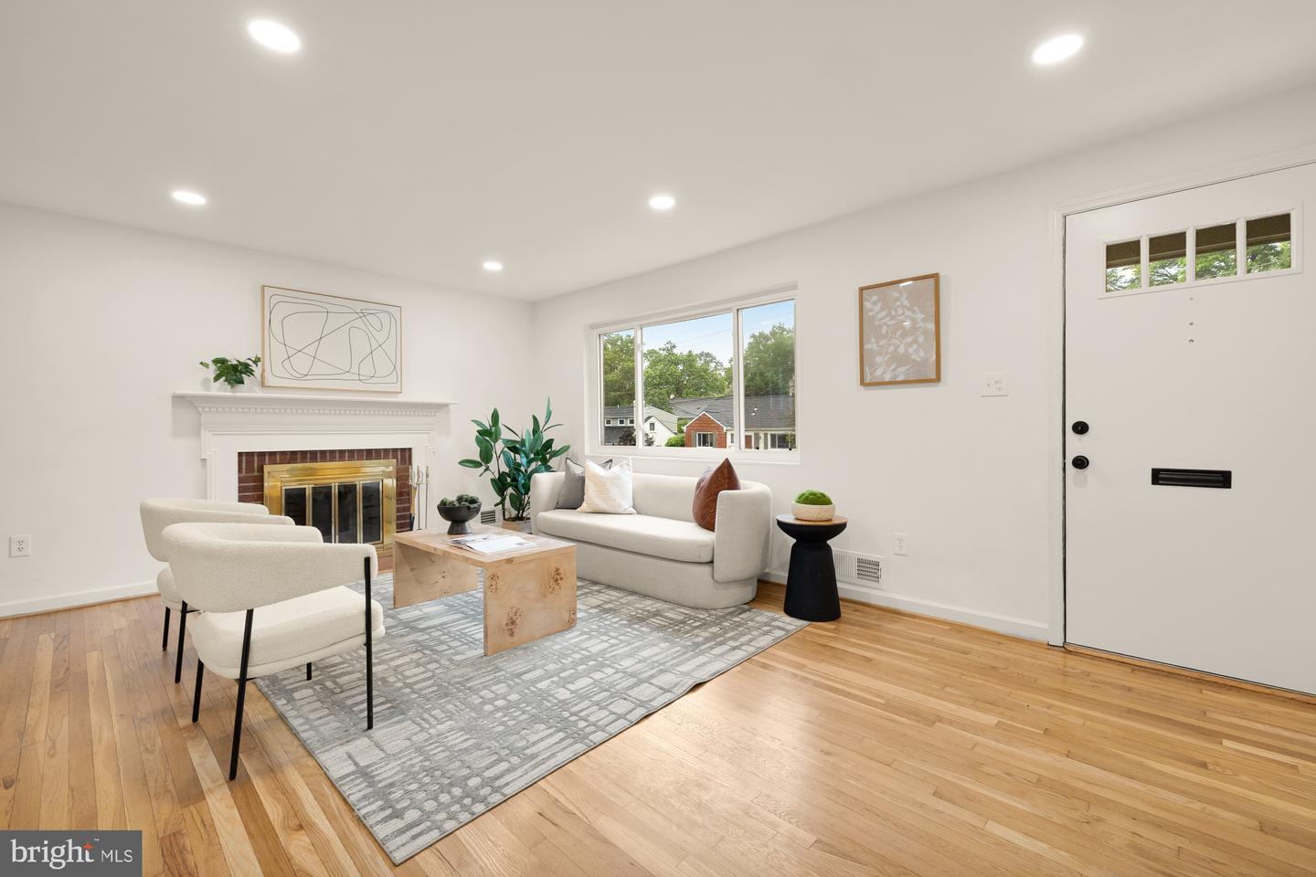 6232 18TH RD N, ARLINGTON, Virginia 22205, 3 Bedrooms Bedrooms, ,3 BathroomsBathrooms,Residential,For sale,6232 18TH RD N,VAAR2059244 MLS # VAAR2059244