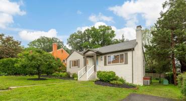 6232 18TH RD N, ARLINGTON, Virginia 22205, 3 Bedrooms Bedrooms, ,3 BathroomsBathrooms,Residential,For sale,6232 18TH RD N,VAAR2059244 MLS # VAAR2059244