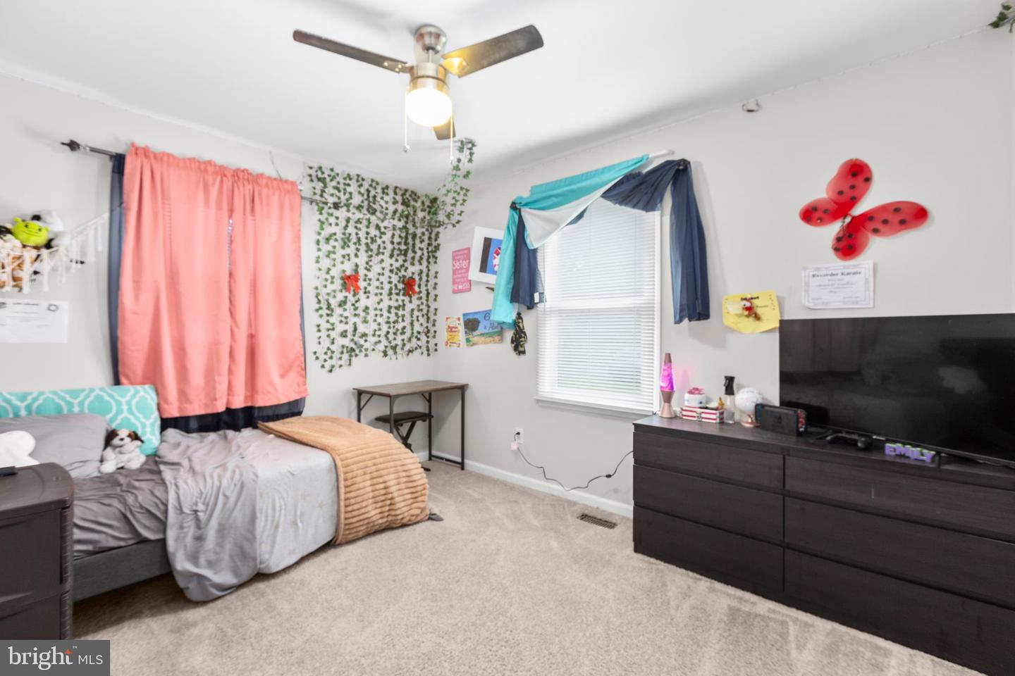 408 SULLIVAN DR, FREDERICKSBURG, Virginia 22405, 3 Bedrooms Bedrooms, ,1 BathroomBathrooms,Residential,For sale,408 SULLIVAN DR,VAST2039890 MLS # VAST2039890