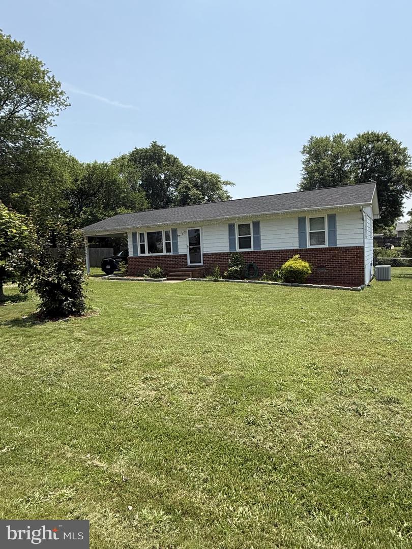 408 SULLIVAN DR, FREDERICKSBURG, Virginia 22405, 3 Bedrooms Bedrooms, ,1 BathroomBathrooms,Residential,For sale,408 SULLIVAN DR,VAST2039890 MLS # VAST2039890