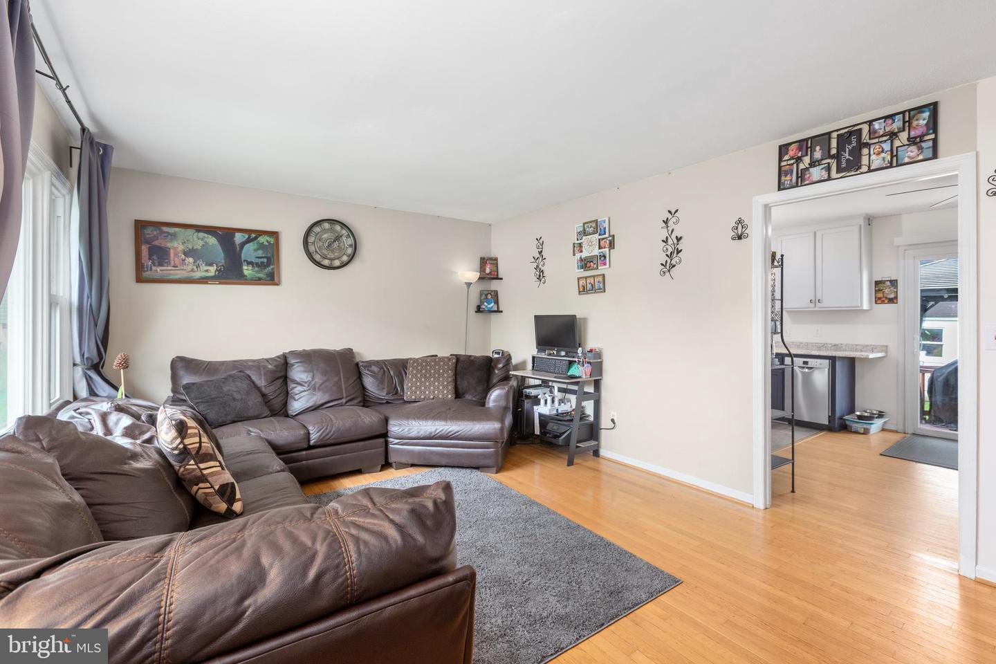 408 SULLIVAN DR, FREDERICKSBURG, Virginia 22405, 3 Bedrooms Bedrooms, ,1 BathroomBathrooms,Residential,For sale,408 SULLIVAN DR,VAST2039890 MLS # VAST2039890