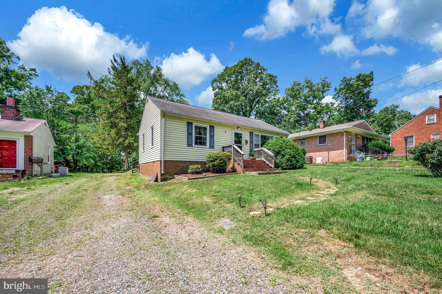 240 HILLCREST DRIVE, FREDERICKSBURG, Virginia 22401, 2 Bedrooms Bedrooms, ,1 BathroomBathrooms,Residential,For sale,240 HILLCREST DRIVE,VAFB2008440 MLS # VAFB2008440