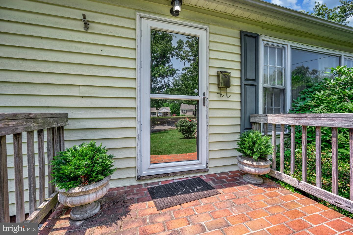 240 HILLCREST DRIVE, FREDERICKSBURG, Virginia 22401, 2 Bedrooms Bedrooms, ,1 BathroomBathrooms,Residential,For sale,240 HILLCREST DRIVE,VAFB2008440 MLS # VAFB2008440
