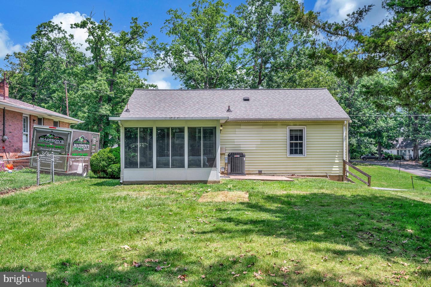 240 HILLCREST DRIVE, FREDERICKSBURG, Virginia 22401, 2 Bedrooms Bedrooms, ,1 BathroomBathrooms,Residential,For sale,240 HILLCREST DRIVE,VAFB2008440 MLS # VAFB2008440