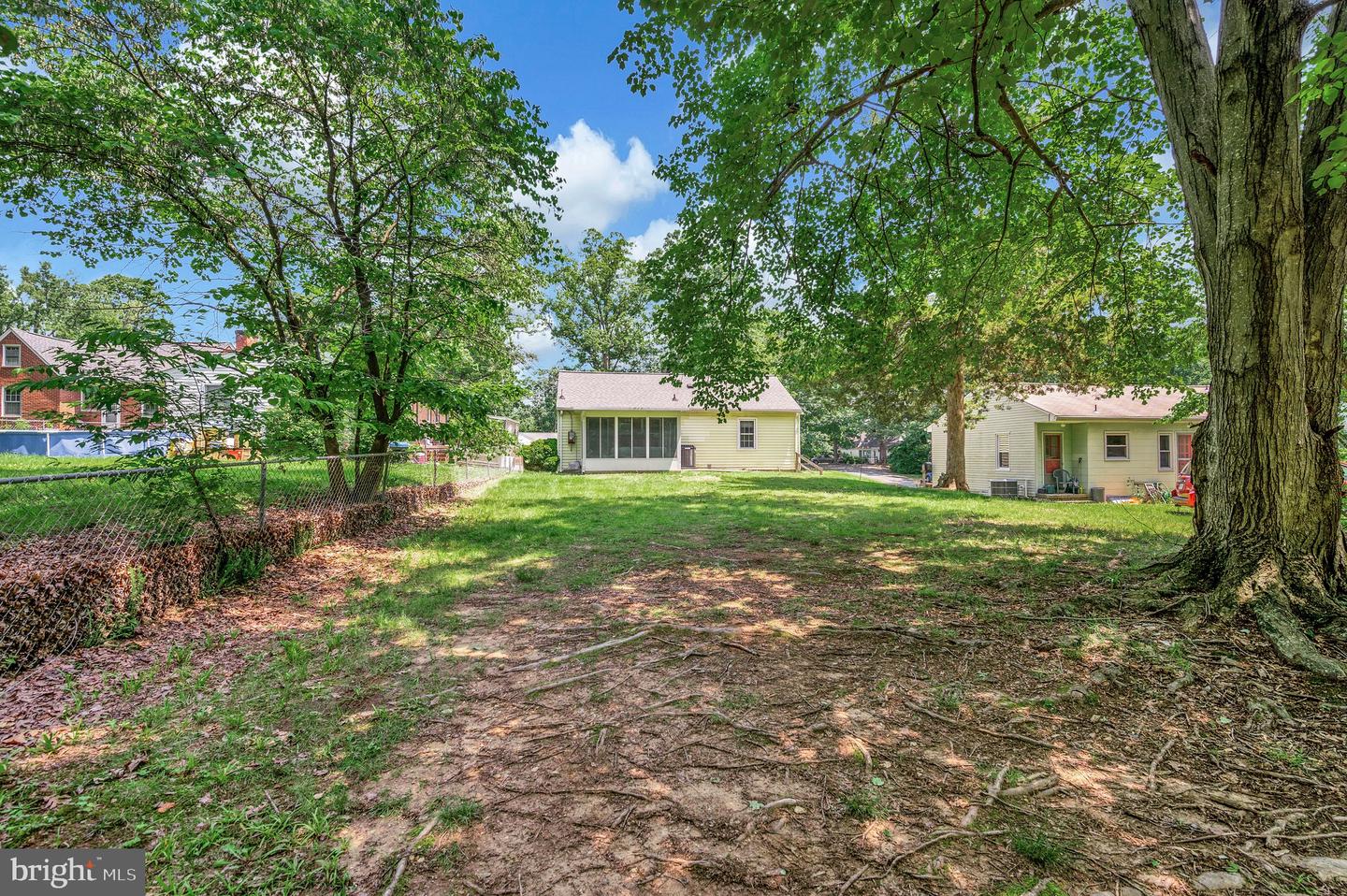 240 HILLCREST DRIVE, FREDERICKSBURG, Virginia 22401, 2 Bedrooms Bedrooms, ,1 BathroomBathrooms,Residential,For sale,240 HILLCREST DRIVE,VAFB2008440 MLS # VAFB2008440