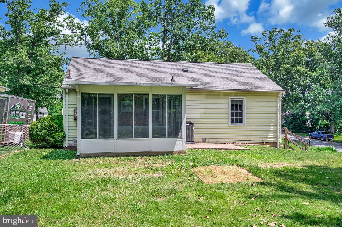 240 HILLCREST DRIVE, FREDERICKSBURG, Virginia 22401, 2 Bedrooms Bedrooms, ,1 BathroomBathrooms,Residential,For sale,240 HILLCREST DRIVE,VAFB2008440 MLS # VAFB2008440