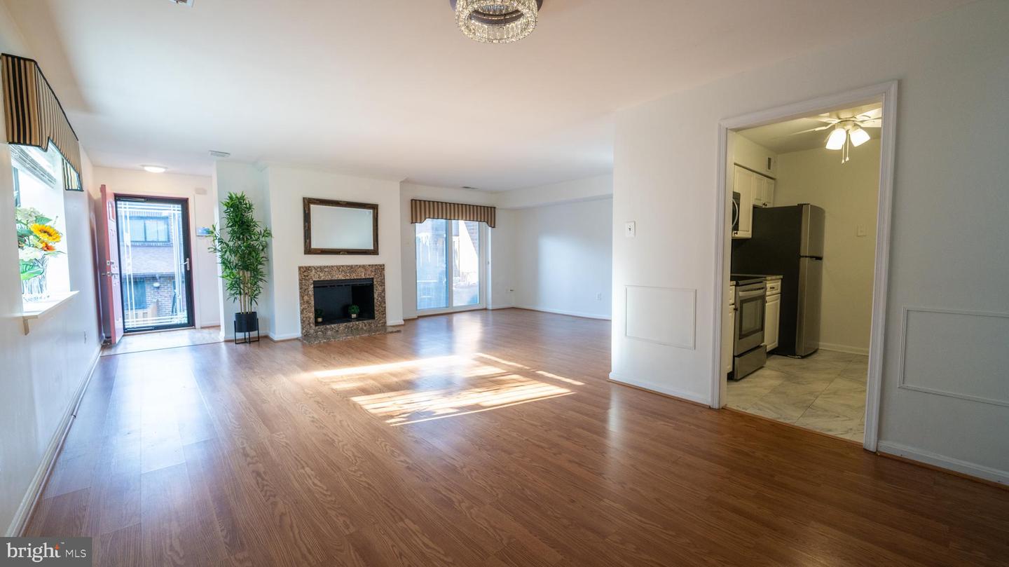 3418 SUMMIT CT NE #3418, WASHINGTON, District Of Columbia 20018, 3 Bedrooms Bedrooms, ,2 BathroomsBathrooms,Residential,For sale,3418 SUMMIT CT NE #3418,DCDC2206190 MLS # DCDC2206190