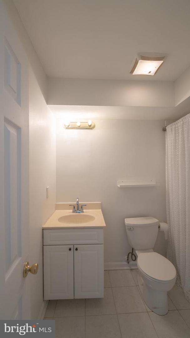 3418 SUMMIT CT NE #3418, WASHINGTON, District Of Columbia 20018, 3 Bedrooms Bedrooms, ,2 BathroomsBathrooms,Residential,For sale,3418 SUMMIT CT NE #3418,DCDC2206190 MLS # DCDC2206190