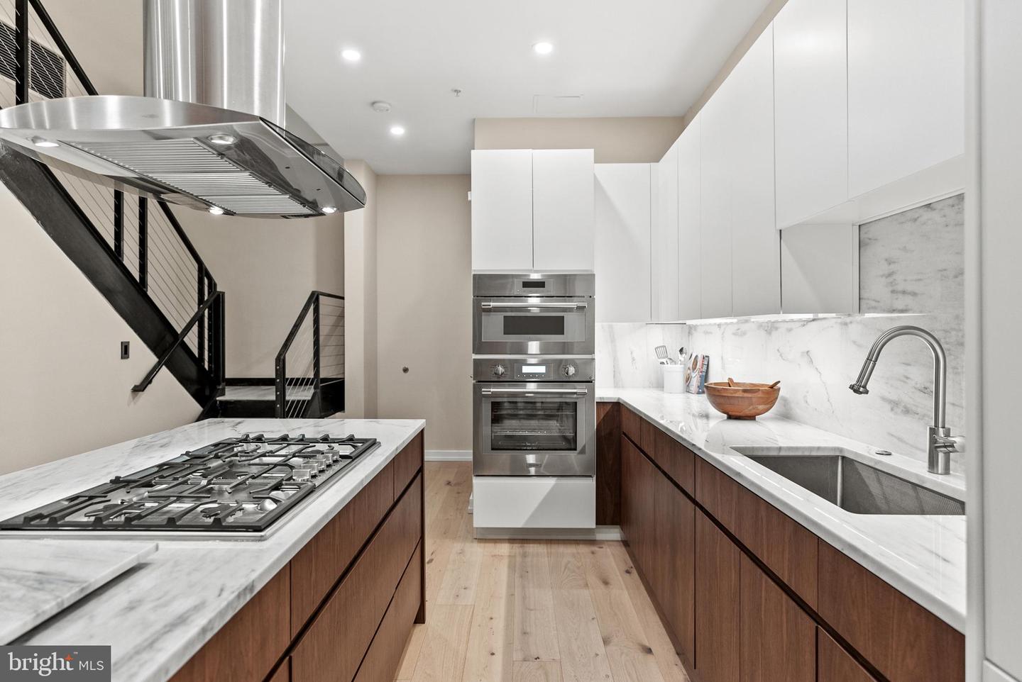 1413 P ST NW #203, WASHINGTON, District Of Columbia 20005, 3 Bedrooms Bedrooms, ,3 BathroomsBathrooms,Residential,For sale,1413 P ST NW #203,DCDC2206194 MLS # DCDC2206194