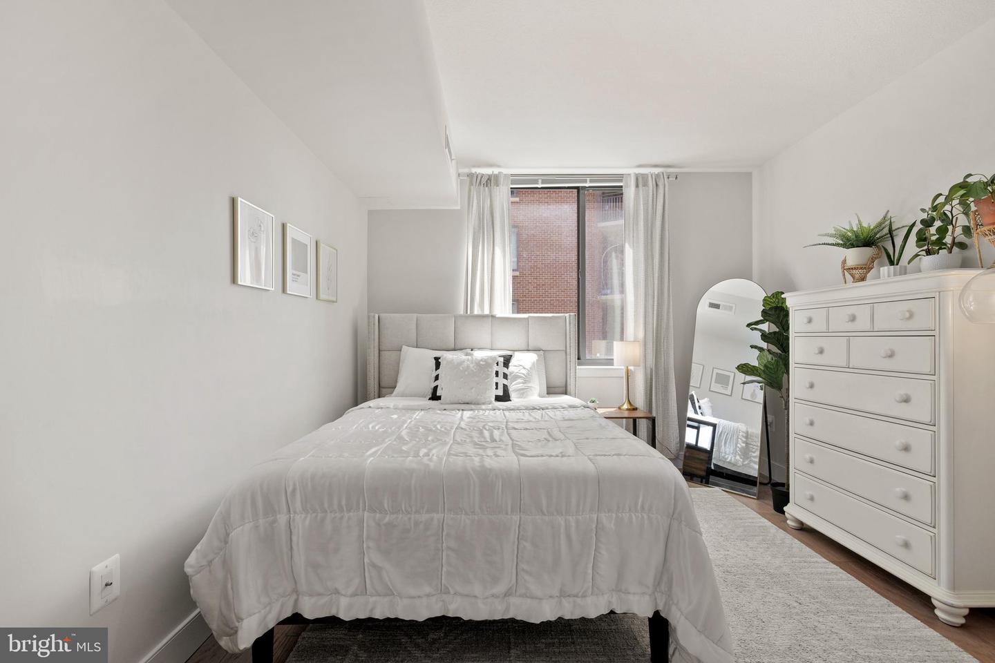 50 FLORIDA AVE NE #404, WASHINGTON, District Of Columbia 20002, 1 Bedroom Bedrooms, ,1 BathroomBathrooms,Residential,For sale,50 FLORIDA AVE NE #404,DCDC2206238 MLS # DCDC2206238