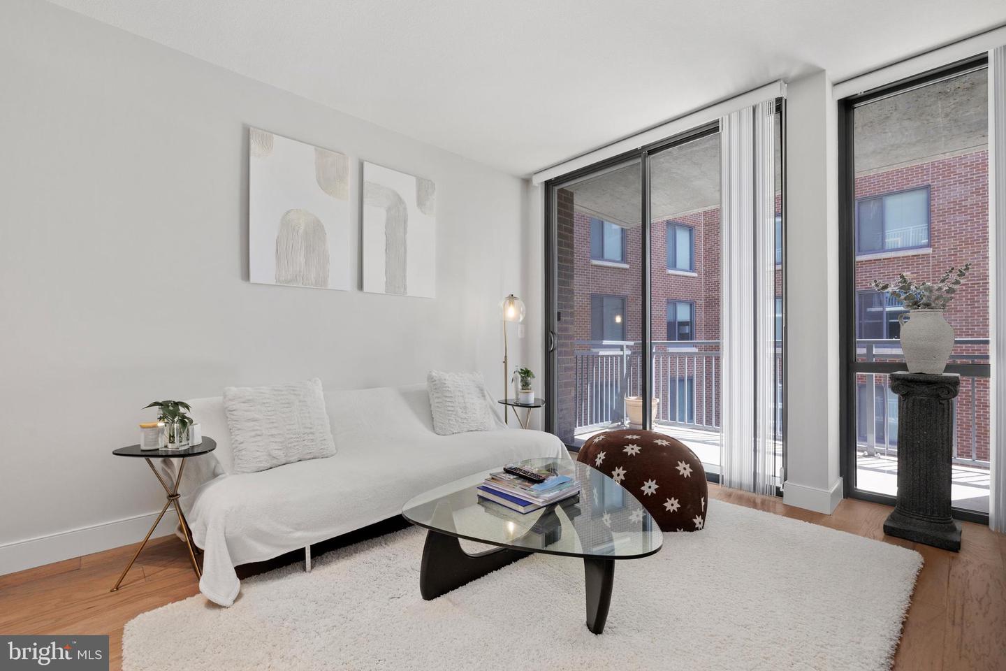 50 FLORIDA AVE NE #404, WASHINGTON, District Of Columbia 20002, 1 Bedroom Bedrooms, ,1 BathroomBathrooms,Residential,For sale,50 FLORIDA AVE NE #404,DCDC2206238 MLS # DCDC2206238