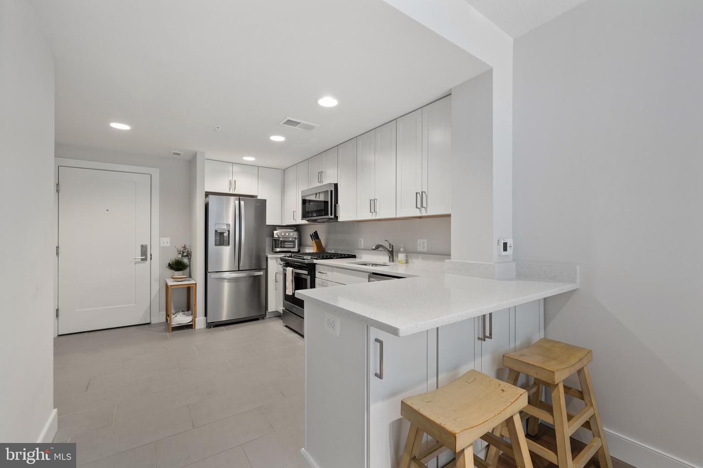 50 FLORIDA AVE NE #404, WASHINGTON, District Of Columbia 20002, 1 Bedroom Bedrooms, ,1 BathroomBathrooms,Residential,For sale,50 FLORIDA AVE NE #404,DCDC2206238 MLS # DCDC2206238