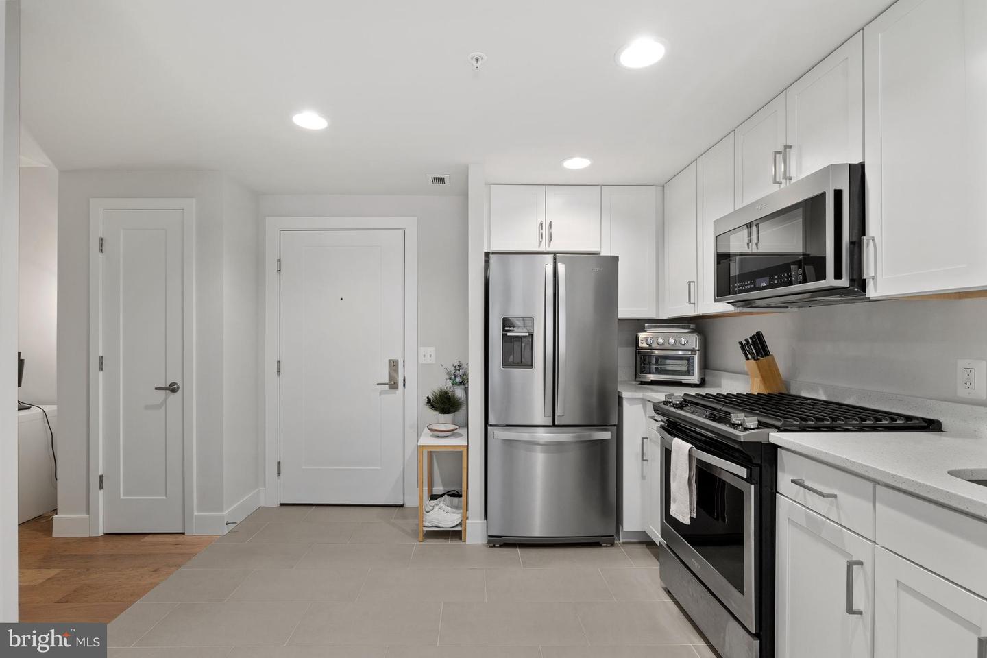 50 FLORIDA AVE NE #404, WASHINGTON, District Of Columbia 20002, 1 Bedroom Bedrooms, ,1 BathroomBathrooms,Residential,For sale,50 FLORIDA AVE NE #404,DCDC2206238 MLS # DCDC2206238