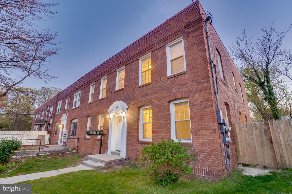 537 NEWCOMB ST SE, WASHINGTON, District Of Columbia 20032, 8 Bedrooms Bedrooms, ,4 BathroomsBathrooms,Residential,For sale,537 NEWCOMB ST SE,DCDC2206392 MLS # DCDC2206392