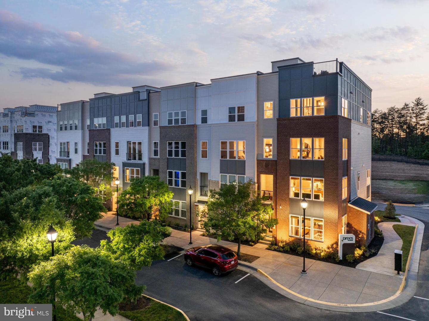 2630 NEABSCO COMMON PLACE, WOODBRIDGE, Virginia 22191, 2 Bedrooms Bedrooms, ,2 BathroomsBathrooms,Residential,For sale,2630 NEABSCO COMMON PLACE,VAPW2097402 MLS # VAPW2097402