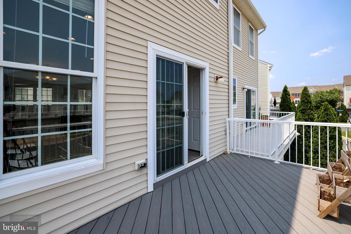 25154 MONTEITH TER, CHANTILLY, Virginia 20152, 3 Bedrooms Bedrooms, ,3 BathroomsBathrooms,Residential,For sale,25154 MONTEITH TER,VALO2099934 MLS # VALO2099934