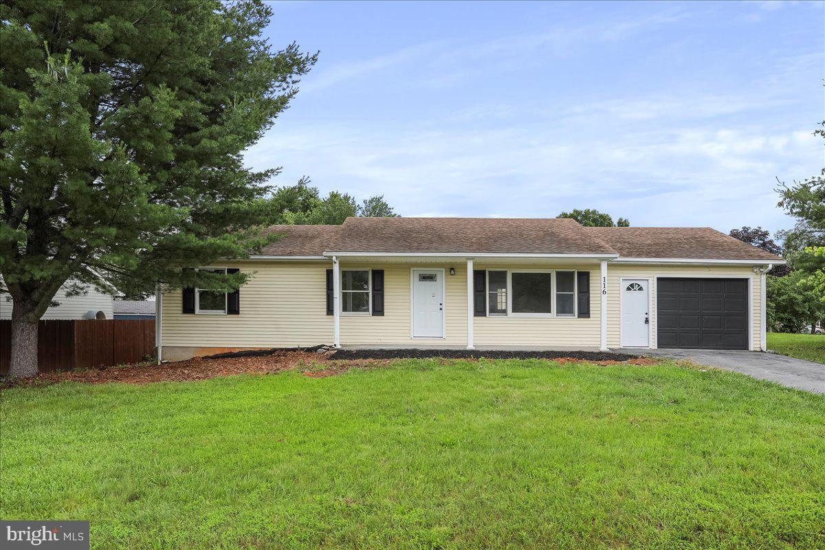 116 SOMERSET DR, STEPHENS CITY, Virginia 22655, 3 Bedrooms Bedrooms, ,2 BathroomsBathrooms,Residential,For sale,116 SOMERSET DR,VAFV2034986 MLS # VAFV2034986