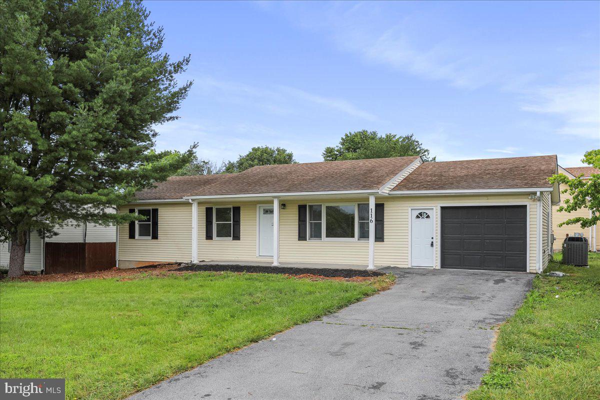 116 SOMERSET DR, STEPHENS CITY, Virginia 22655, 3 Bedrooms Bedrooms, ,2 BathroomsBathrooms,Residential,For sale,116 SOMERSET DR,VAFV2034986 MLS # VAFV2034986