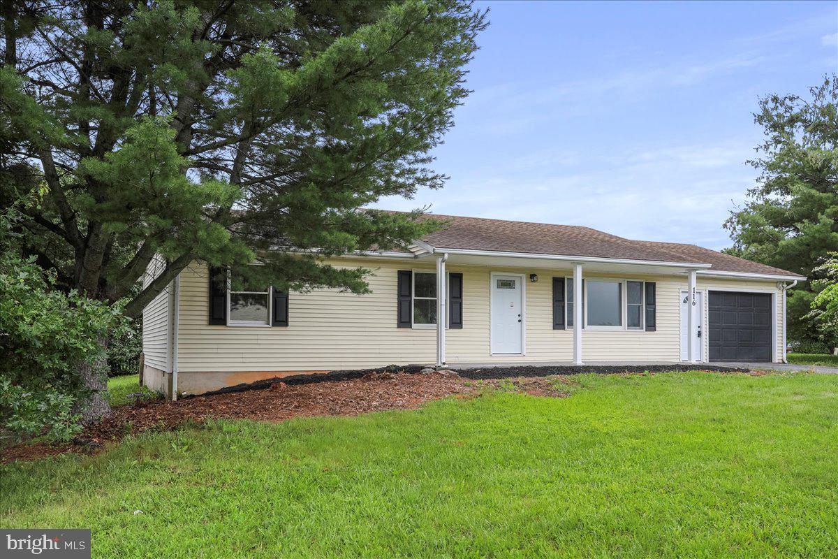 116 SOMERSET DR, STEPHENS CITY, Virginia 22655, 3 Bedrooms Bedrooms, ,2 BathroomsBathrooms,Residential,For sale,116 SOMERSET DR,VAFV2034986 MLS # VAFV2034986