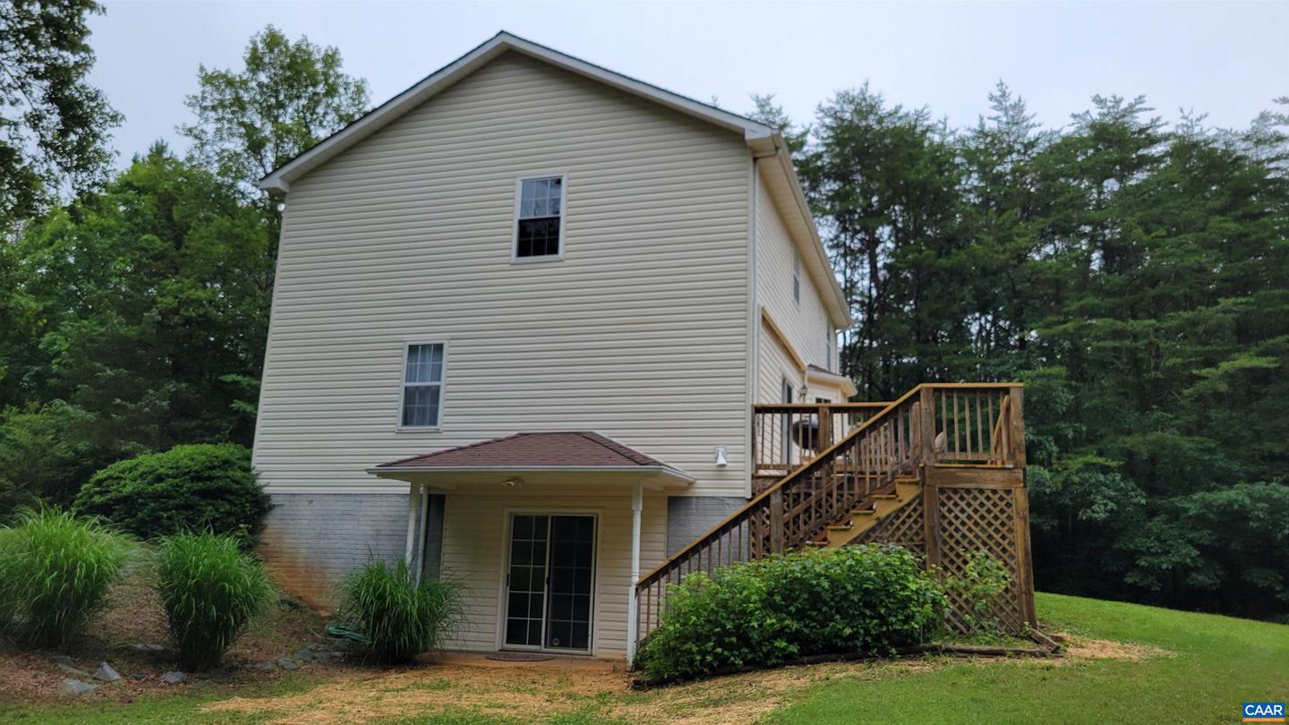 112 PINE CREST LN, GORDONSVILLE, Virginia 22942, 3 Bedrooms Bedrooms, ,2 BathroomsBathrooms,Residential,For sale,112 PINE CREST LN,665867 MLS # 665867