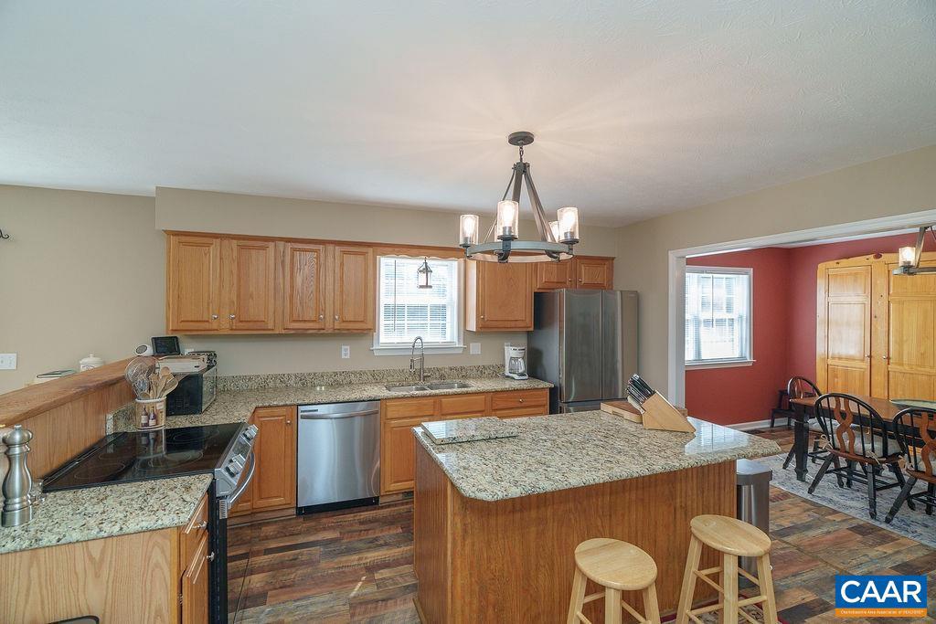 623 BULL RUN, STAUNTON, Virginia 24401, 3 Bedrooms Bedrooms, ,2 BathroomsBathrooms,Residential,For sale,623 BULL RUN,665869 MLS # 665869