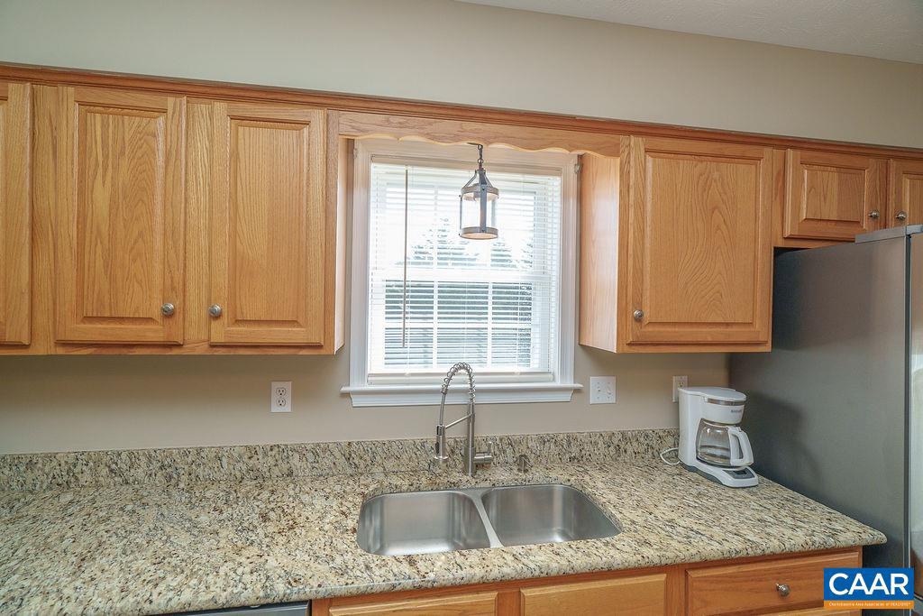 623 BULL RUN, STAUNTON, Virginia 24401, 3 Bedrooms Bedrooms, ,2 BathroomsBathrooms,Residential,For sale,623 BULL RUN,665869 MLS # 665869