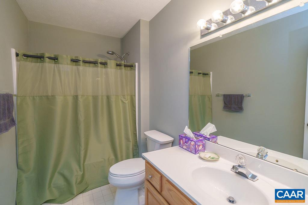 623 BULL RUN, STAUNTON, Virginia 24401, 3 Bedrooms Bedrooms, ,2 BathroomsBathrooms,Residential,For sale,623 BULL RUN,665869 MLS # 665869
