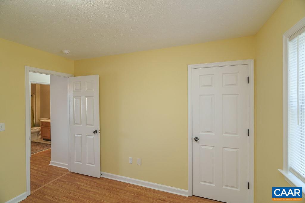 623 BULL RUN, STAUNTON, Virginia 24401, 3 Bedrooms Bedrooms, ,2 BathroomsBathrooms,Residential,For sale,623 BULL RUN,665869 MLS # 665869